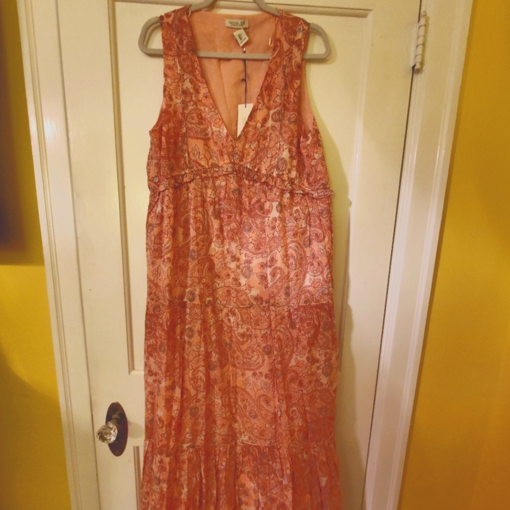 Rachel Zoe A line coral dress. Never worn with tags.  Too small for my bust.